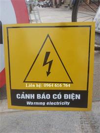Biển cảnh báo có điện